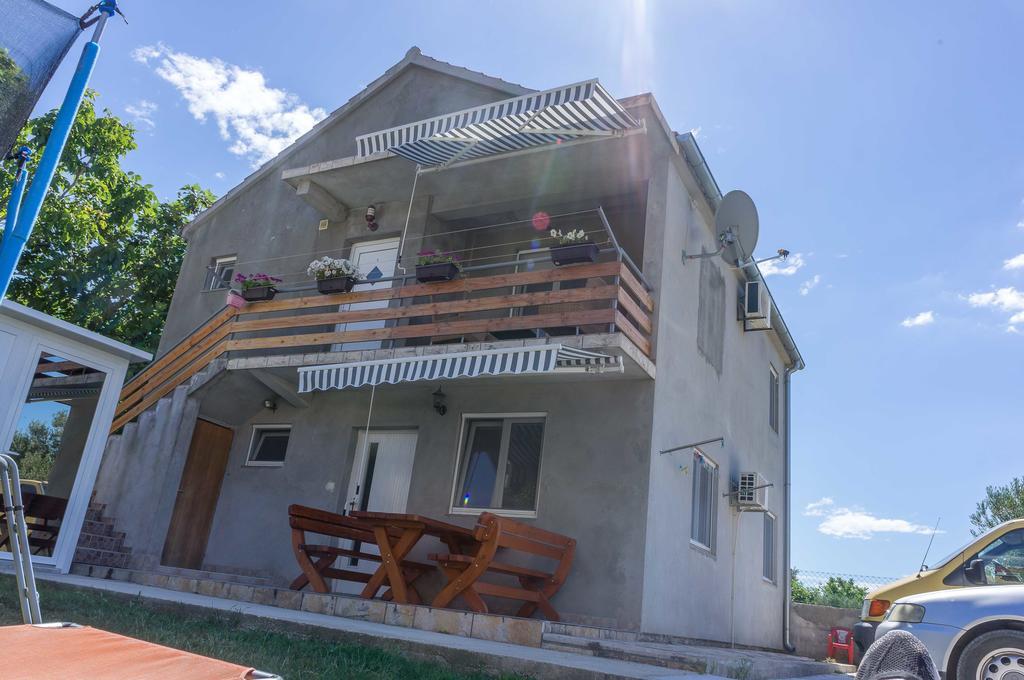 Apartments Mateo Bibinje Luaran gambar